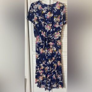 a.n.a. Skirt Set Size Small Navy With Floral Pattern